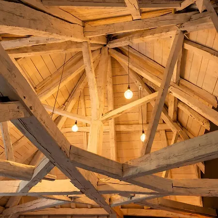 De L'abbaye De L'etanche Neufchateau