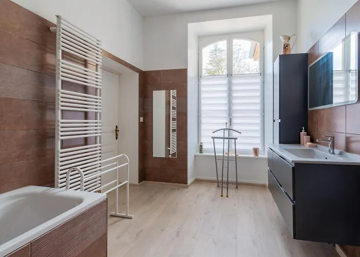 De L'abbaye De L'etanche *