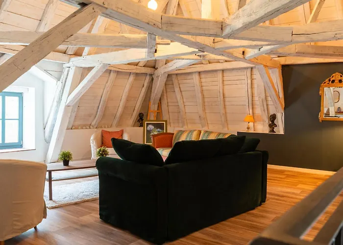 De L'abbaye De L'etanche Vila *