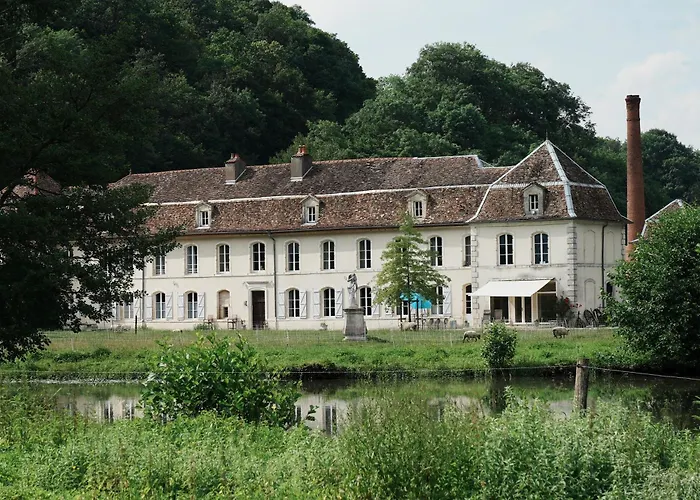 Vila De L'abbaye De L'etanche *