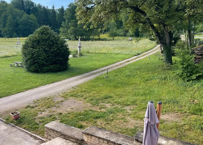 De L'abbaye De L'etanche Vila